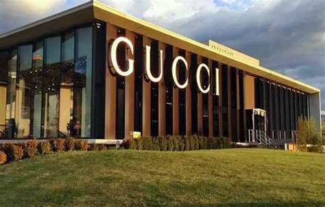 gucci lavora con noi scandicci|gucci sales assistant.